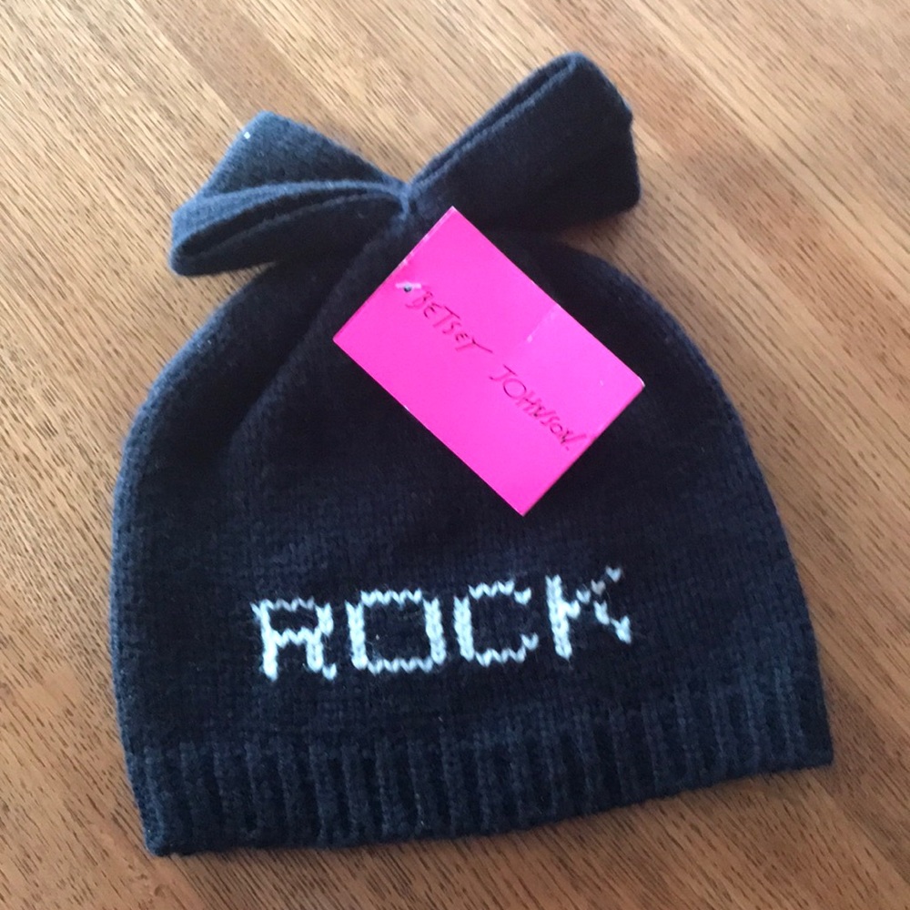 Betsey Johnson wool hat